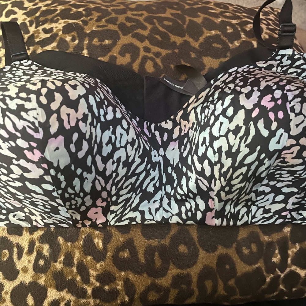 Torrid Black and Multicolor Animal Print Bra